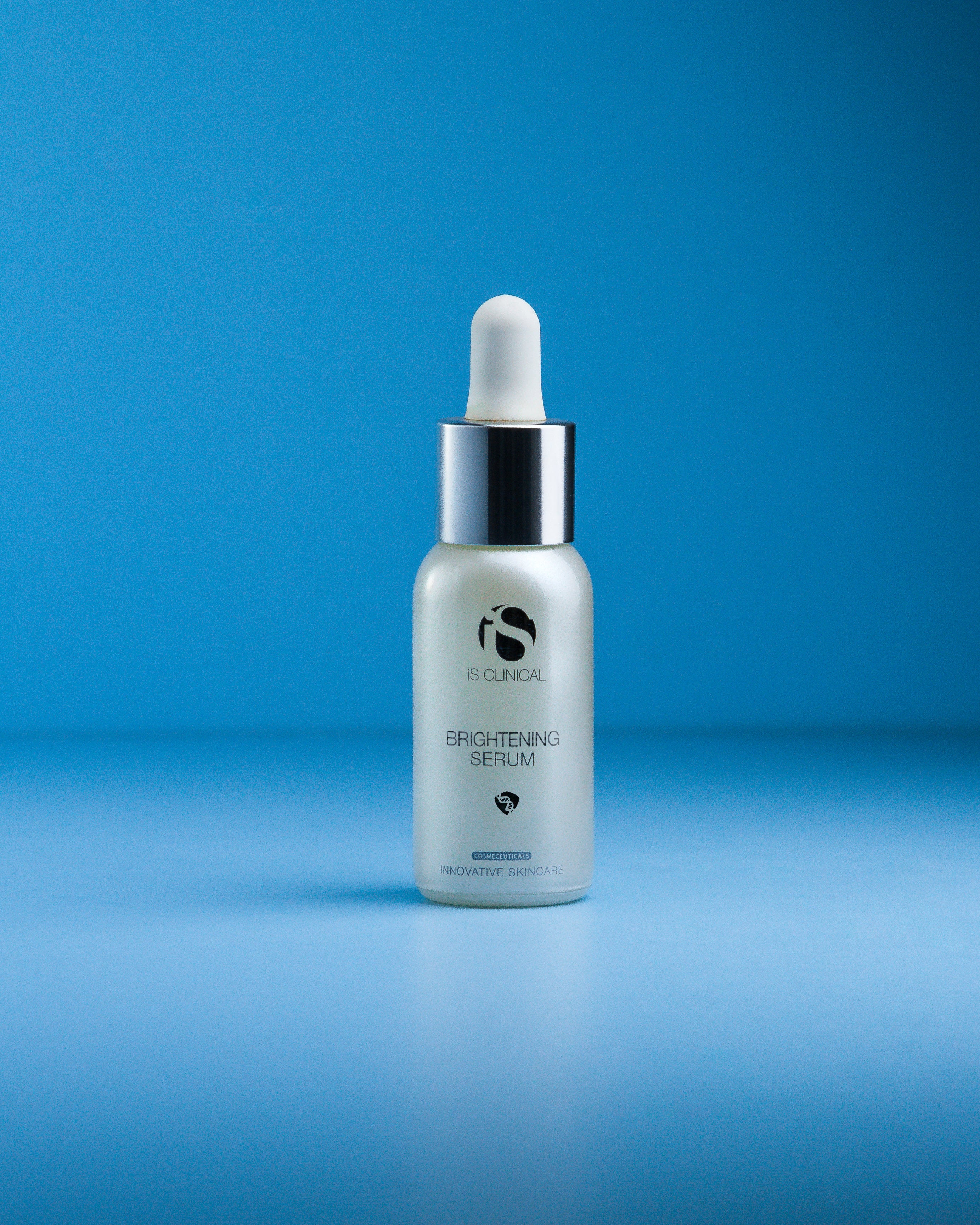 BRIGHTENING SERUM