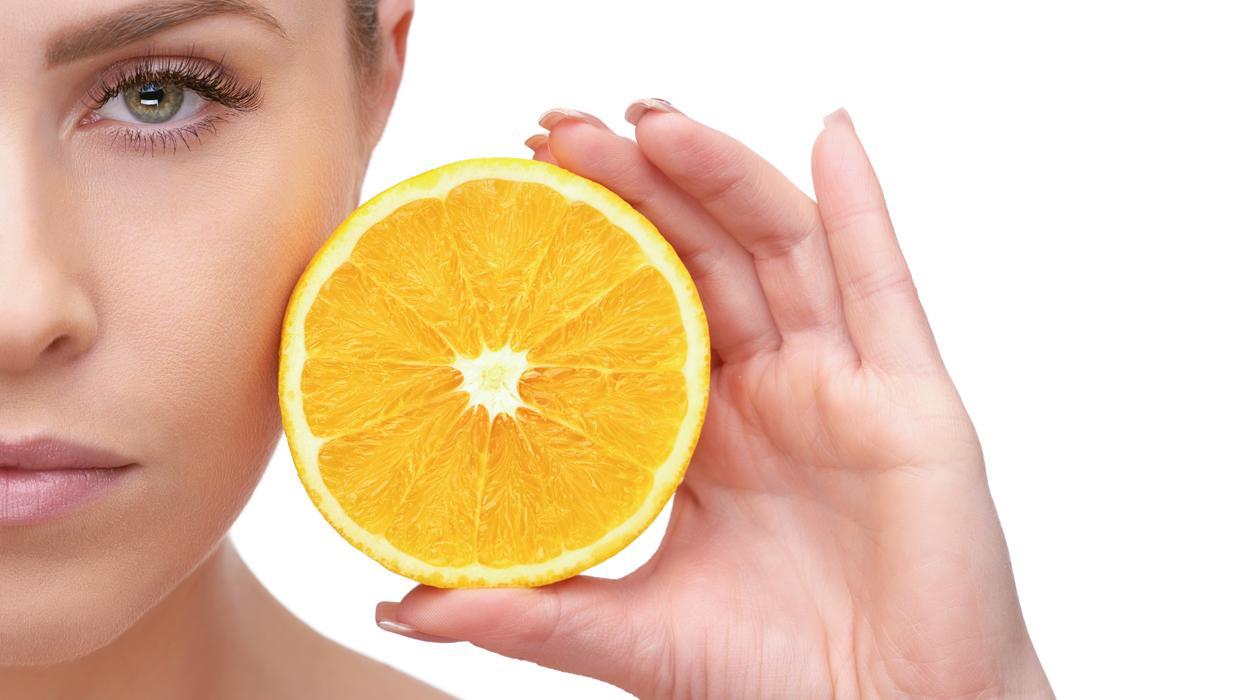 Ingrediente destacado: Vitamina C - iS CLINICAL - Tu piel, nuestra ciencia