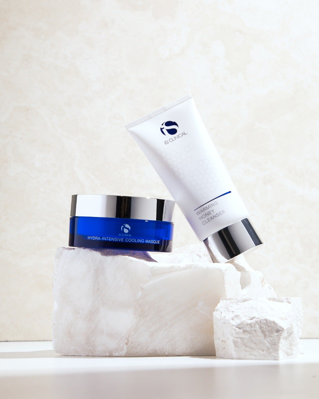 HYDRA INTENSIVE COOLING MASQUE - iS CLINICAL - Tu piel, nuestra ciencia